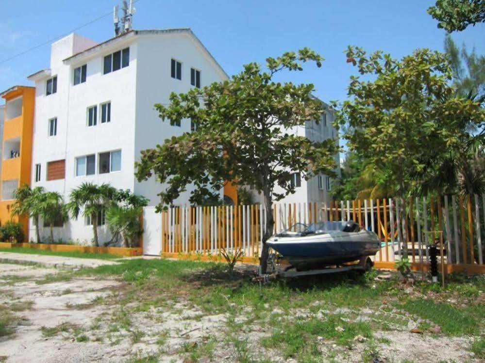 Punta Sam Hostel Cancun Exterior photo